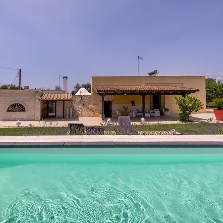 Trullo Nonna Pina * San Michele Salentino