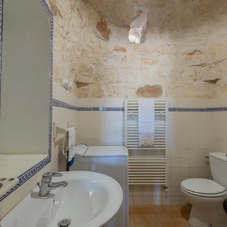 Trullo Nonna Pina * San Michele Salentino